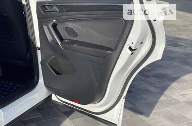 Позашляховик / Кросовер Volkswagen Tiguan Allspace 2020 в Рівному