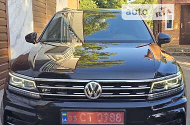 Внедорожник / Кроссовер Volkswagen Tiguan Allspace 2018 в Кропивницком