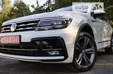 Внедорожник / Кроссовер Volkswagen Tiguan Allspace 2020 в Львове