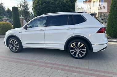 Внедорожник / Кроссовер Volkswagen Tiguan Allspace 2020 в Луцке