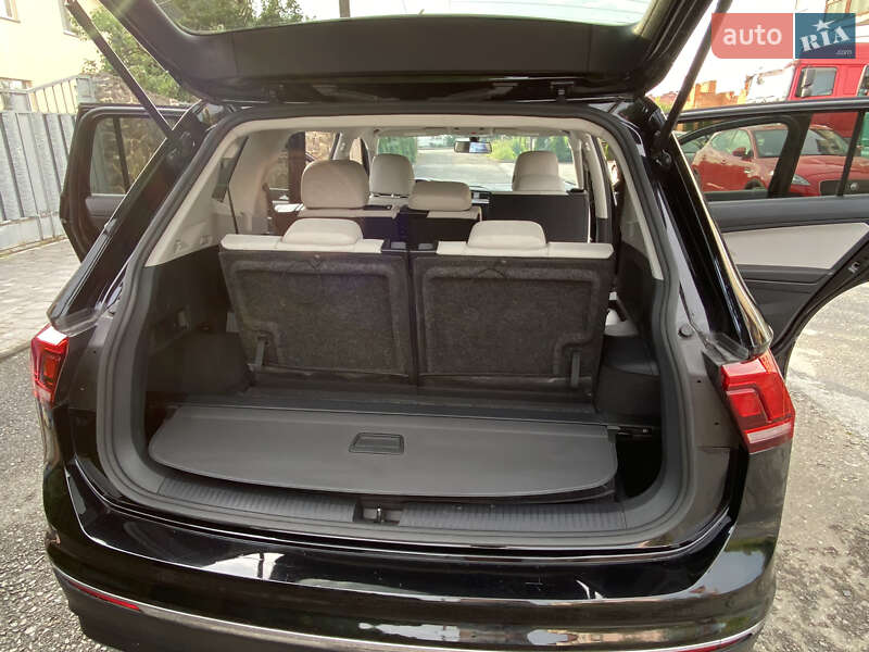 Позашляховик / Кросовер Volkswagen Tiguan Allspace 2018 в Самборі