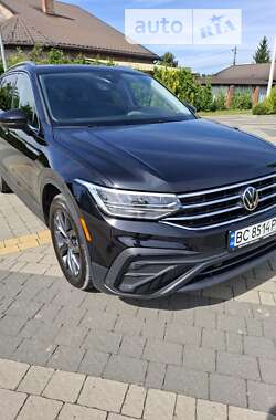 Внедорожник / Кроссовер Volkswagen Tiguan Allspace 2022 в Львове