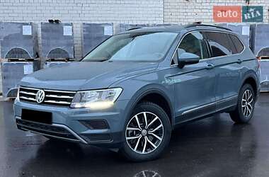 Внедорожник / Кроссовер Volkswagen Tiguan Allspace 2021 в Львове