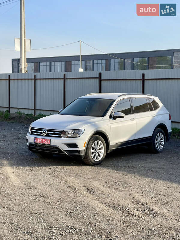 Позашляховик / Кросовер Volkswagen Tiguan Allspace 2018 в Києві