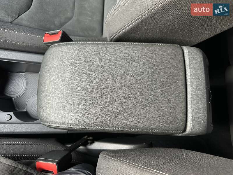 Позашляховик / Кросовер Volkswagen Tiguan Allspace 2018 в Києві фото 46 Позашляховик / Кросовер Volkswagen Tiguan Allspace 2018 в Києві