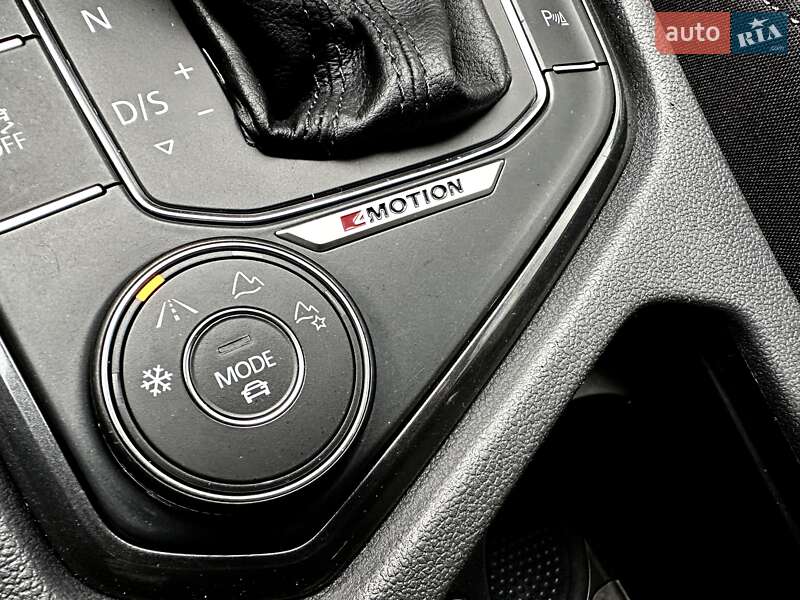Позашляховик / Кросовер Volkswagen Tiguan Allspace 2018 в Києві фото 45 Позашляховик / Кросовер Volkswagen Tiguan Allspace 2018 в Києві