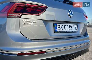 Позашляховик / Кросовер Volkswagen Tiguan Allspace 2019 в Києві