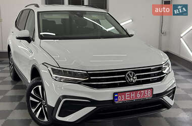 Внедорожник / Кроссовер Volkswagen Tiguan Allspace 2022 в Дрогобыче