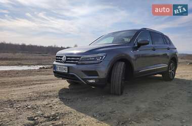 Внедорожник / Кроссовер Volkswagen Tiguan Allspace 2018 в Стрые