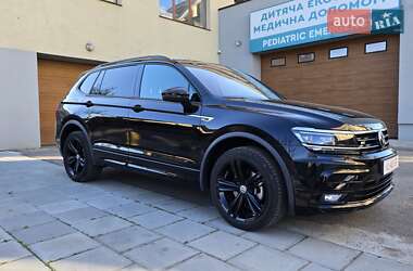 Внедорожник / Кроссовер Volkswagen Tiguan Allspace 2021 в 