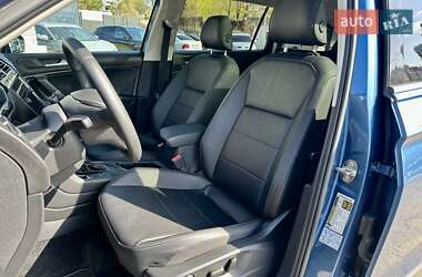 Внедорожник / Кроссовер Volkswagen Tiguan Allspace 2019 в 