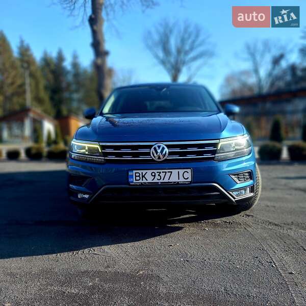 Позашляховик / Кросовер Volkswagen Tiguan Allspace 2017 в Луцьку