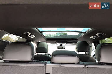 Внедорожник / Кроссовер Volkswagen Tiguan Allspace 2022 в 