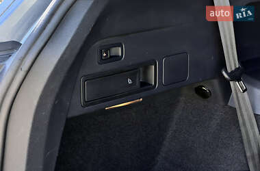 Позашляховик / Кросовер Volkswagen Tiguan Allspace 2021 в 