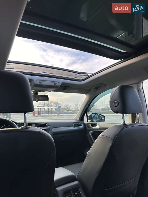 Внедорожник / Кроссовер Volkswagen Tiguan Allspace 2019 в Киеве фото 22 Внедорожник / Кроссовер Volkswagen Tiguan Allspace 2019 в Киеве