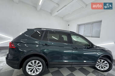 Внедорожник / Кроссовер Volkswagen Tiguan Allspace 2019 в 