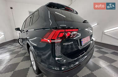 Внедорожник / Кроссовер Volkswagen Tiguan Allspace 2019 в 
