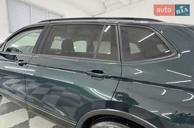 Внедорожник / Кроссовер Volkswagen Tiguan Allspace 2019 в 