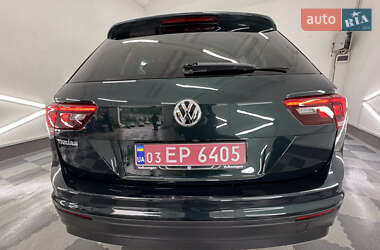 Внедорожник / Кроссовер Volkswagen Tiguan Allspace 2019 в 