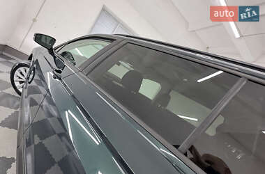 Внедорожник / Кроссовер Volkswagen Tiguan Allspace 2019 в 