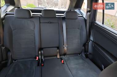 Внедорожник / Кроссовер Volkswagen Tiguan Allspace 2019 в 
