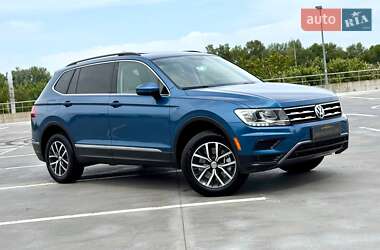 Внедорожник / Кроссовер Volkswagen Tiguan Allspace 2020 в Киеве
