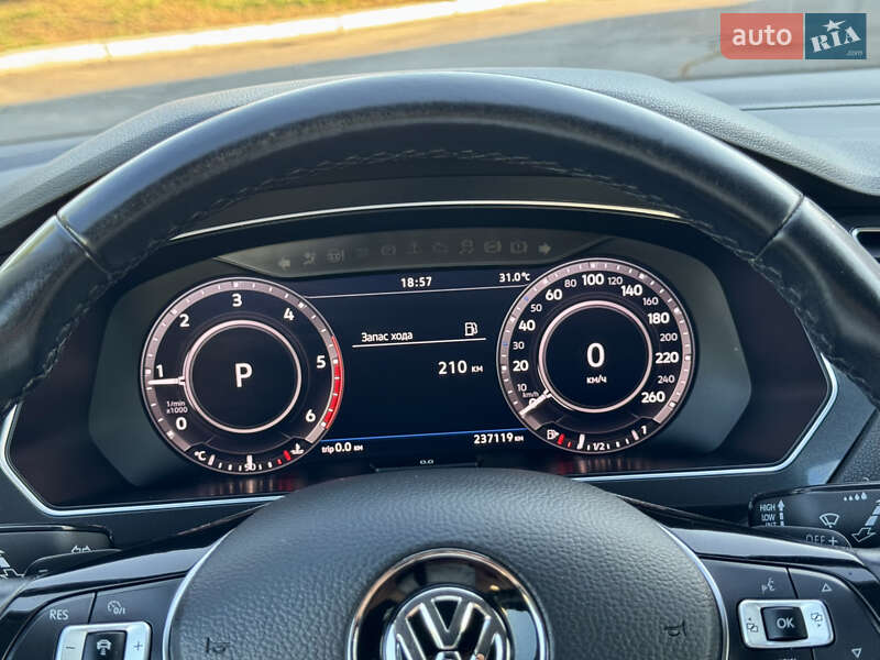 Позашляховик / Кросовер Volkswagen Tiguan Allspace 2019 в Полтаві