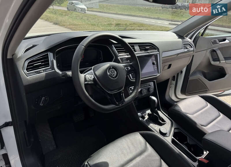Позашляховик / Кросовер Volkswagen Tiguan Allspace 2020 в Києві