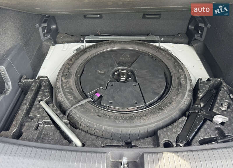 Позашляховик / Кросовер Volkswagen Tiguan Allspace 2020 в Києві