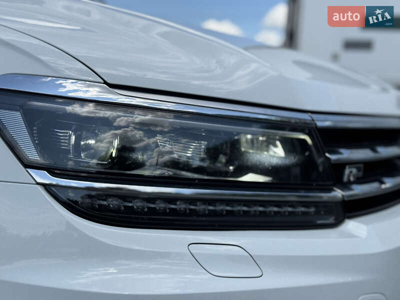 Внедорожник / Кроссовер Volkswagen Tiguan Allspace 2020 в Староконстантинове