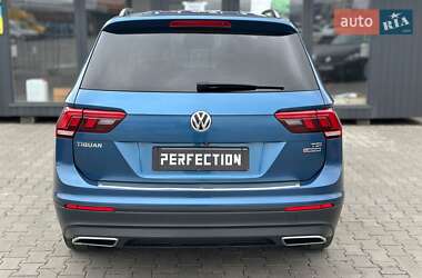 Внедорожник / Кроссовер Volkswagen Tiguan Allspace 2018 в 