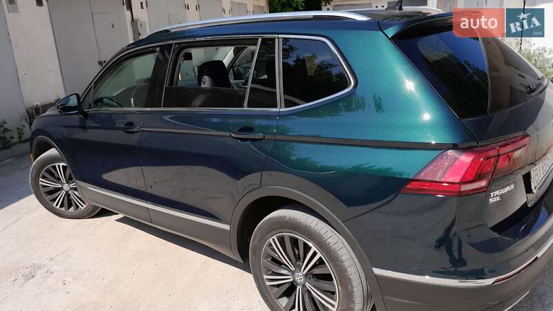 Позашляховик / Кросовер Volkswagen Tiguan Allspace 2018 в Кам'янець-Подільському фото 3 Позашляховик / Кросовер Volkswagen Tiguan Allspace 2018 в Кам'янець-Подільському