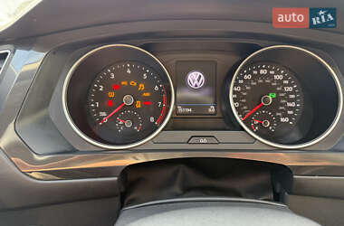 Позашляховик / Кросовер Volkswagen Tiguan Allspace 2018 в 