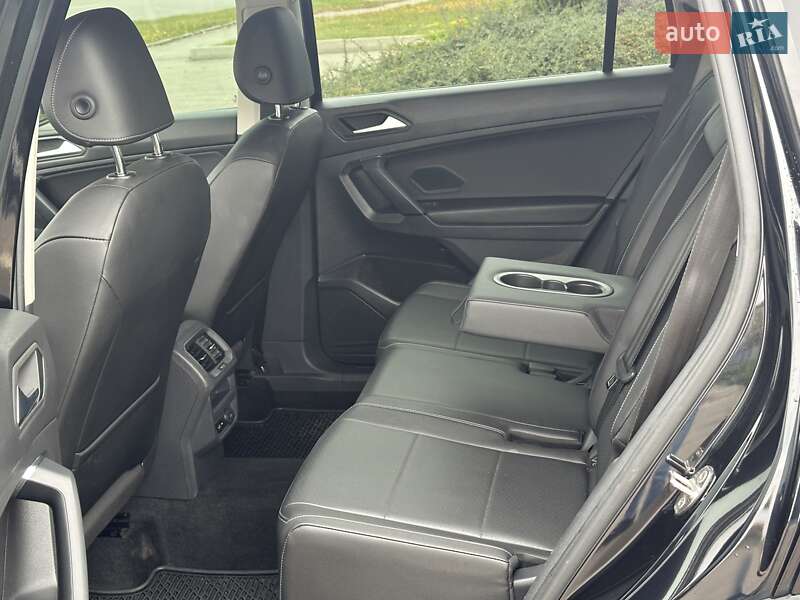 Позашляховик / Кросовер Volkswagen Tiguan Allspace 2019 в Сумах фото 29 Позашляховик / Кросовер Volkswagen Tiguan Allspace 2019 в Сумах