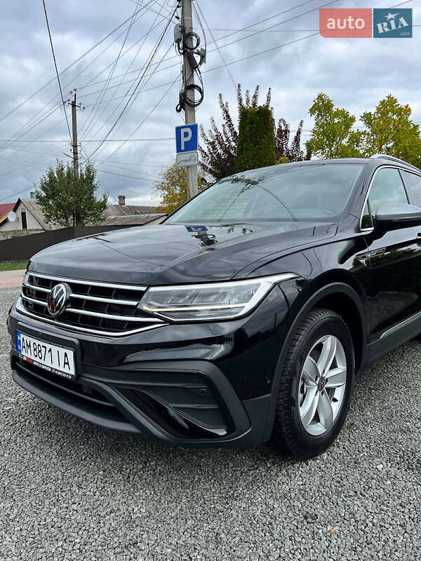 Внедорожник / Кроссовер Volkswagen Tiguan Allspace 2022 в Житомире