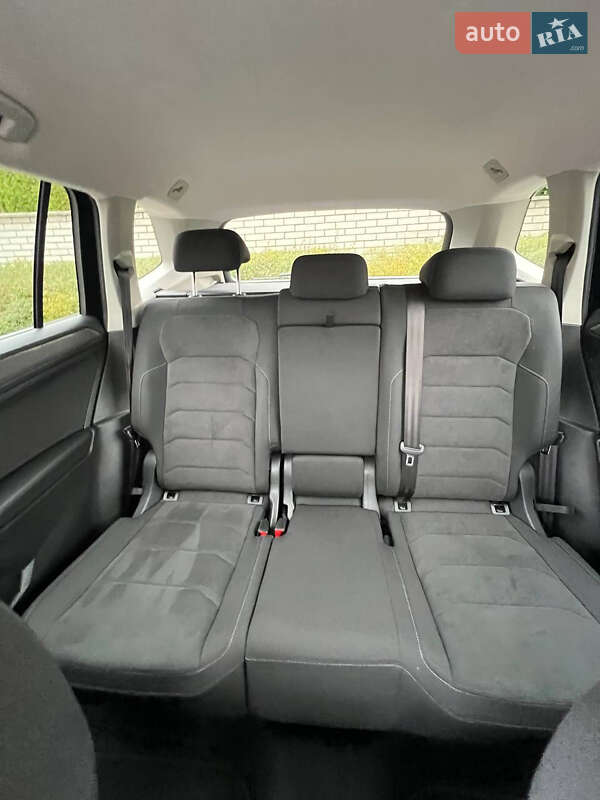 Внедорожник / Кроссовер Volkswagen Tiguan Allspace 2022 в Житомире