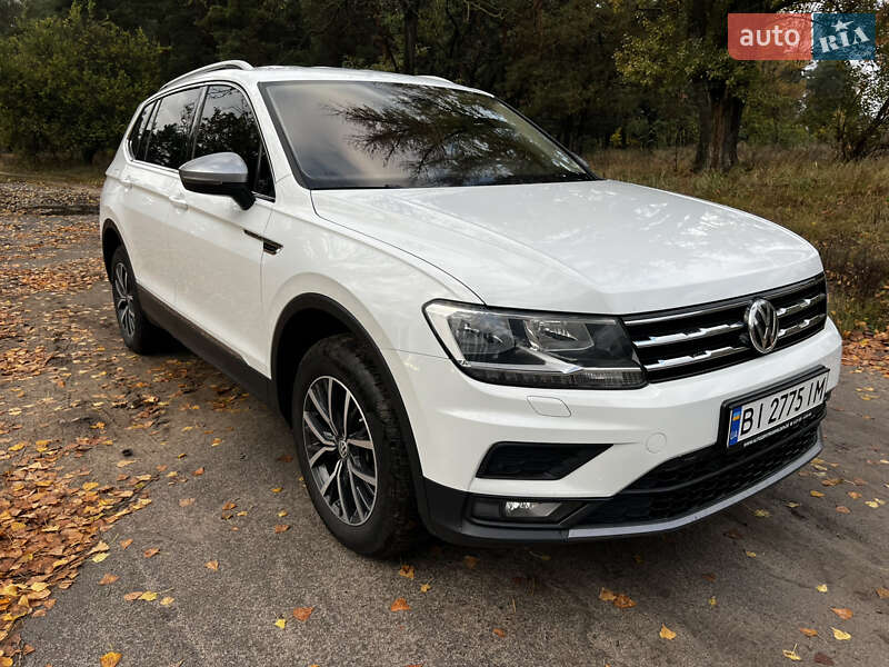 Внедорожник / Кроссовер Volkswagen Tiguan Allspace 2019 в 