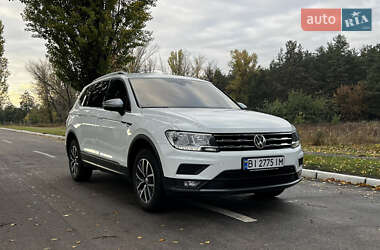 Внедорожник / Кроссовер Volkswagen Tiguan Allspace 2019 в 