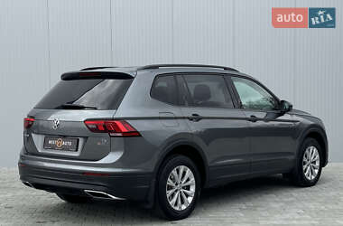 Внедорожник / Кроссовер Volkswagen Tiguan Allspace 2018 в 
