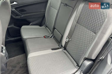 Внедорожник / Кроссовер Volkswagen Tiguan Allspace 2018 в 