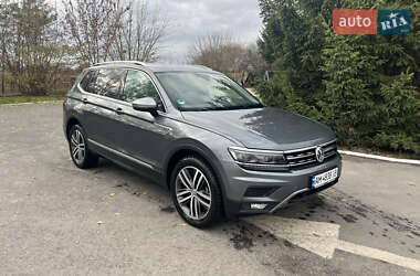Внедорожник / Кроссовер Volkswagen Tiguan Allspace 2019 в Бердичеве