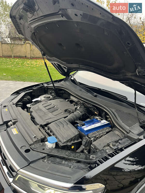 Позашляховик / Кросовер Volkswagen Tiguan Allspace 2020 в Житомирі