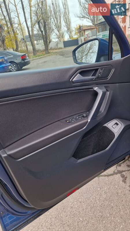 Внедорожник / Кроссовер Volkswagen Tiguan Allspace 2018 в Николаеве фото 23 Внедорожник / Кроссовер Volkswagen Tiguan Allspace 2018 в Николаеве