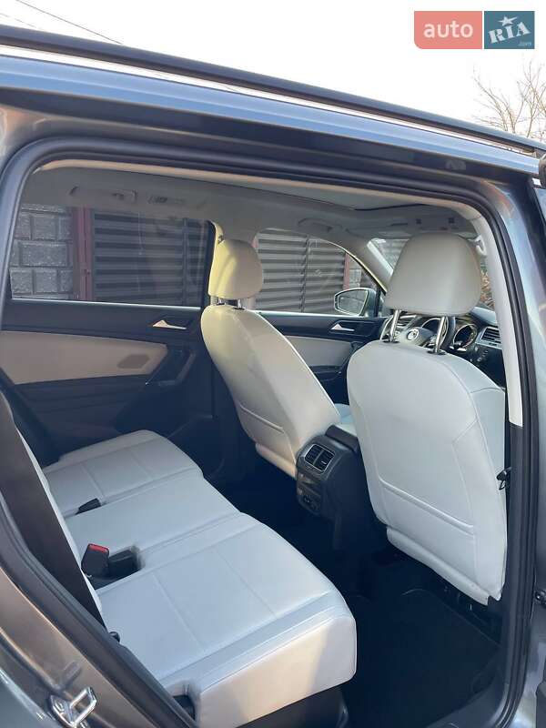 Внедорожник / Кроссовер Volkswagen Tiguan Allspace 2018 в Луцке фото 7 Внедорожник / Кроссовер Volkswagen Tiguan Allspace 2018 в Луцке