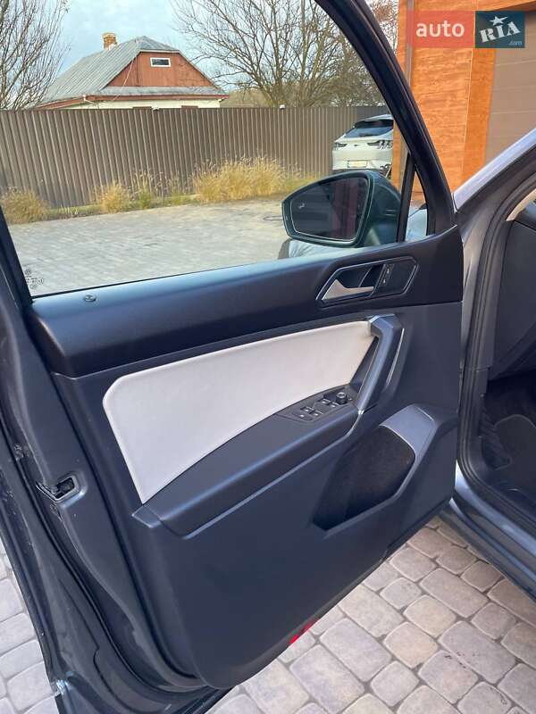 Внедорожник / Кроссовер Volkswagen Tiguan Allspace 2018 в Луцке фото 13 Внедорожник / Кроссовер Volkswagen Tiguan Allspace 2018 в Луцке