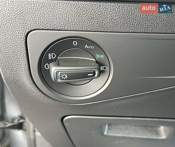 Позашляховик / Кросовер Volkswagen Tiguan Allspace 2018 в Львові