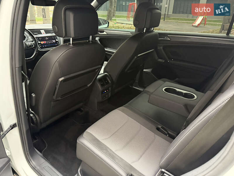 Позашляховик / Кросовер Volkswagen Tiguan Allspace 2020 в Броварах