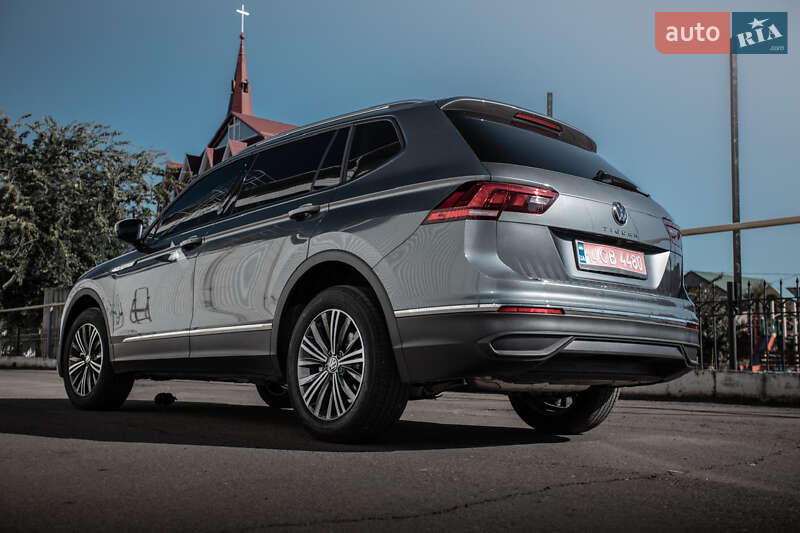 Внедорожник / Кроссовер Volkswagen Tiguan Allspace 2024 в Черновцах