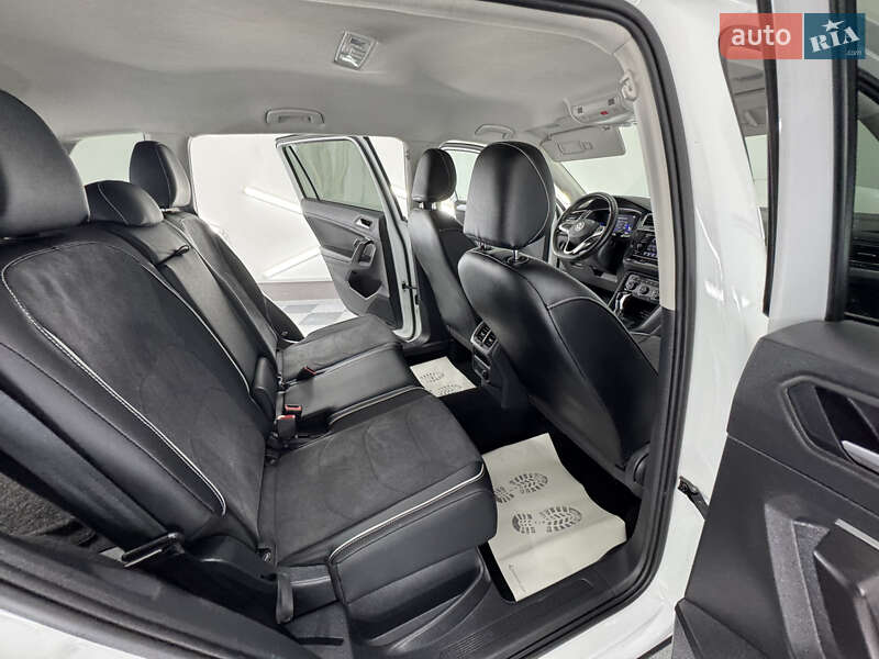 Внедорожник / Кроссовер Volkswagen Tiguan Allspace 2022 в Трускавце