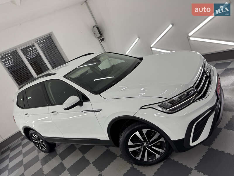 Внедорожник / Кроссовер Volkswagen Tiguan Allspace 2022 в Трускавце